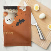 キュートなハロウィンの幽霊ケーキ 小さなブー キッチンタオル (四つ折り)