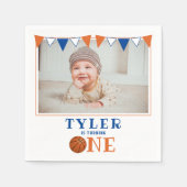 キュートなバスケットボール1st誕生日フォトバースデーパーティー スタンダードカクテルナプキン (正面)