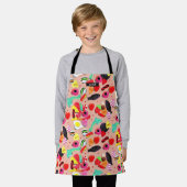 キュートなバレンタインあなたはとても甘いピンクのキャンディ&ハート エプロン (着用した状態)