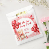 キュートなバレンタインデーと赤いハート教室 フェイバーバッグ (封をした状態)