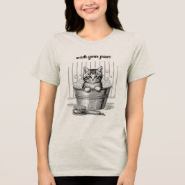 キュートなビンテージ風の入浴中の子猫 Tシャツ