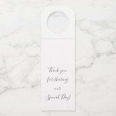 キュートなピンクのアネモンの花とユーカリ ボトルネックタグ (裏面)