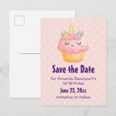 キュートなピンクのカップケーキバラ付きユニコーン インビテーションポストカード (正面/裏面)