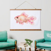 キュートなピンクの金魚とハートのかわいいウッド