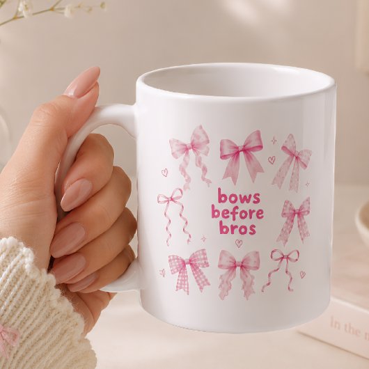 キュートなピンクの「Bows Before Bros」コケットギフト コーヒーマグカップ