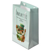 キュートなフクロウと緑のトップハットパーティーありがとう スモールペーパーバッグ (正面アングル)