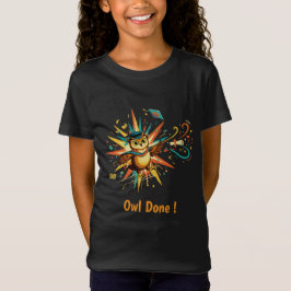 キュートなフクロウの卒業生 2026年卒 レトロポップアート Tシャツ