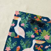 キュートなペリカンカラフル熱帯花パターン ビーチタオル (インサイチュ)