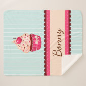 キュートなミントピンクカップケーキと散水名前をカスタムする シェルパブランケット (正面(横))