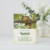 キュートな奇妙なリス自然撮影誕生日 インビテーションポストカード (スタンド正面)