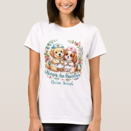 キュートな子犬の看護師 ポジティブな水彩パーソナライズデザイン Tシャツ