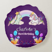 キュートな恐竜ユニコーン虹のバルーンの誕生日 ラウンドクッション (裏面)