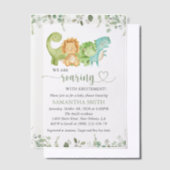 キュートな恐竜、Tレックス、ジュラ紀、赤ちゃんシャワー ベラム紙招待状 (オフセット)