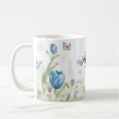 キュートな緑の春の花の野の花ブーケモノグラム コーヒーマグカップ (左)