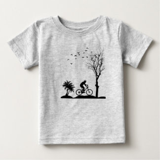 キュートな自然の自転車アート ベビーTシャツ | やわらかコットン