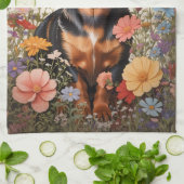 キュートな茶色のダックスシャントとコスモスの花 キッチンタオル (折り畳み)