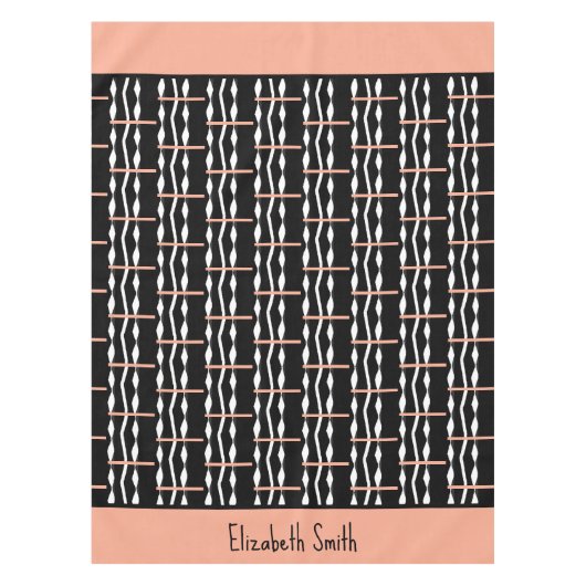 キュートな茶色、白黒の四角はっきりした模様 テーブルクロス (正面)