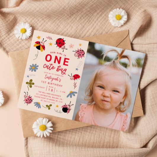 キュートな虫 レディバグ 1歳の誕生日パーティー写真 招待状