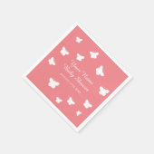 キュートな蝶コーラルピンクの春赤ちゃんシャワーパーティー スタンダードカクテルナプキン (角)