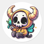 キュートな角のスカルが蝶を楽しむ ラウンドシール (正面)