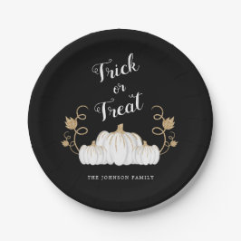 キュートな黒いカボチャのハロウィン お菓子をくれなきゃイタズラしちゃうぞ ペーパープレート