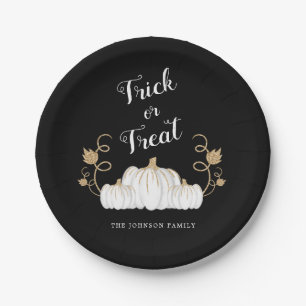 キュートな黒いカボチャのハロウィン お菓子をくれなきゃイタズラしちゃうぞ ペーパープレート