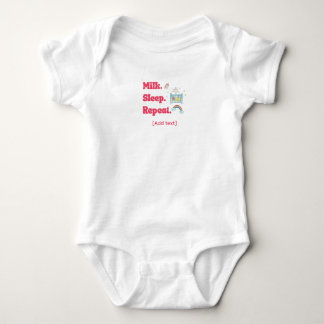 キュートな"Milk. Sleep. Repeat."ベビーベッドと虹 ベビーボディスーツ