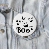 キュートなBOOの黒と白のハロウィーンの幽霊 缶バッジ (インサイチュ)