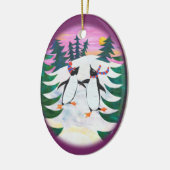 キュートアイススケートで滑るペンギンおもしろいオーナメント セラミックオーナメント (左)