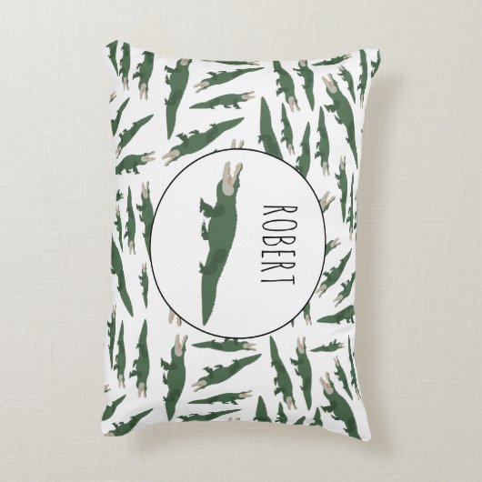 キュートアリゲーターワニ模様名前をカスタムする アクセントクッション (裏面(縦))