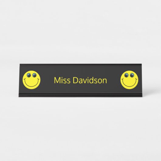 キュートイエロー絵文字先生 デスクネームプレート (正面)