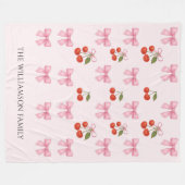 キュートウォーターさくらんぼボウコケパーソナライズされたット フリースブランケット (正面(横))