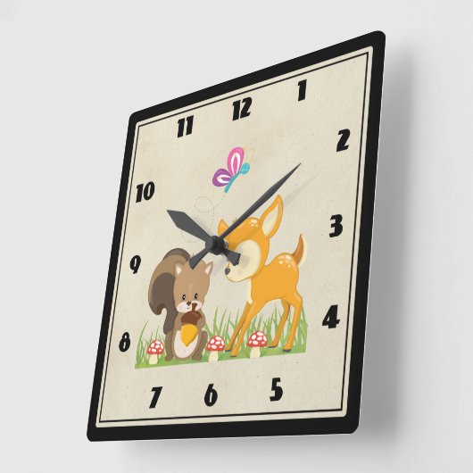 キュートウッドランドクリーチャーマンガイラストレーション スクエア壁時計 (傾斜)
