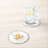 キュートウッドランドベビーライオンの葉Any Age誕生日 ラウンドペーパーコースター (インサイチュ)