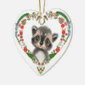 キュートウッドランドラクーンハートホリデーリース セラミックオーナメント (左)