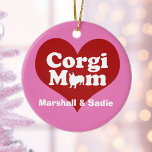キュートカスタムコルギママハート セラミックオーナメント<br><div class="desc">Corgi MomのOのための可愛いcorgiシルエット。コルギカスタマイズ母親の可愛いクリスマスの装飾。こ買こはお気に入りの、あなたの犬のオーナーのために彼女の2つの犬の名前でパーソナライズ。</div>