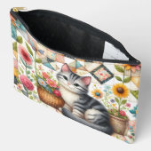 キュートキャットオンフローラキルトコテージコアアート アクセサリーポーチ (見開き)