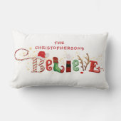 キュートクリスマススピリットファミリー信じタイポグラフィ ランバークッション (正面)