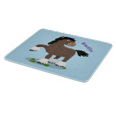 キュートクレイデール荷車を引く馬の漫画イラストレーション カッティングボード (角)