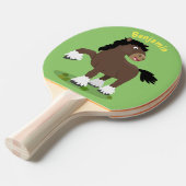 キュートクレイデール荷車を引く馬の漫画イラストレーション 卓球ラケット (正面アングル)