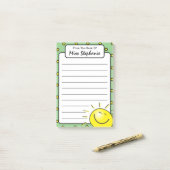 キュートグリーンサンシャインスマイル顔from先生 ポストイット (デスク上)