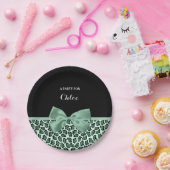 キュートグリーンジャガープリントガーリージェイドボウ&ネーム ペーパープレート (パーティー)