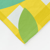 キュートコテージコアヴィンテージストロベリープレッドイエロー フリースブランケット (角)