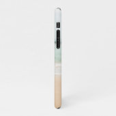 キュートシーガルオンサニービーチ&ブルー海 iPhoneケース (左側)