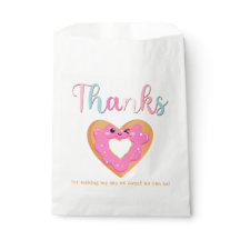 キュートスウィート&トリートお祝いバースデーパーティー