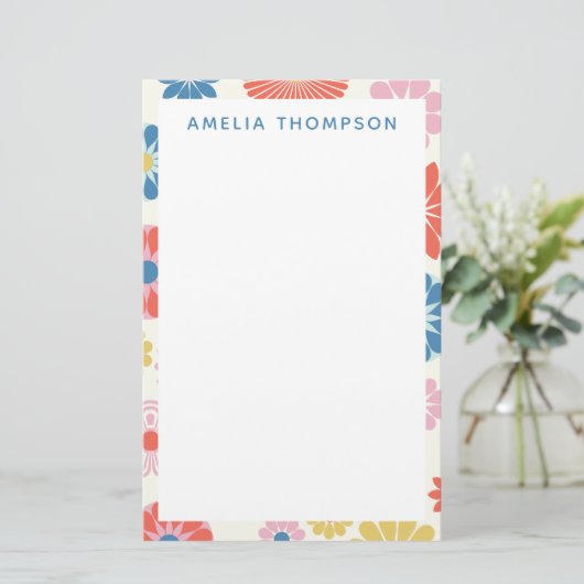 キュートスカンジボホフォーク花パーソナライズされた柄 便箋 (スタンド正面)