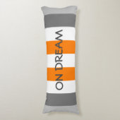 キュートストライプのカラー灰色とオレンジ文字 ボディピロー (正面縦)