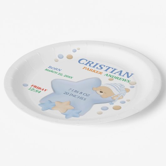 キュートスリーピングテディベア男の赤ちゃん誕生統計ページ ペーパープレート (アングル)