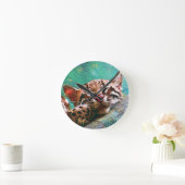 キュートスリーピングベビーオセロットキッテン ラウンド壁時計 (ホーム)