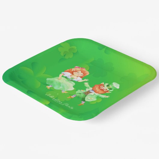 キュートセントパトリックの日アイルランド小妖精や小人踊りジグ ペーパープレート (傾斜あり)